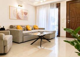 Fems Luxury 3-level Home w Private Jacuzzi 5