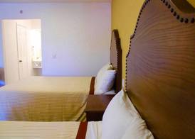 Estancia Inn 5