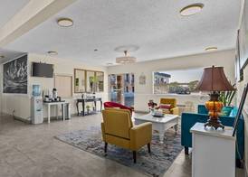 Red Arrow Inn & Suites, a Travelodge by Wyndham 3