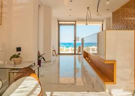 Diamond Star Hotel 2