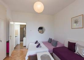 Apartment Purple Rain 5