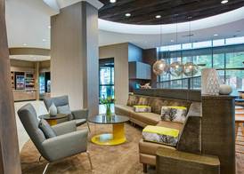 SpringHill Suites by Marriott Milwaukee Downtown 2