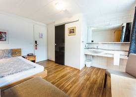 Hotel Brienzerburli 3