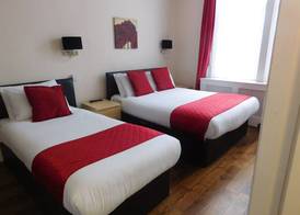 Whites Hotel 5