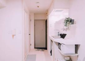 Minimalist Loft 902 3