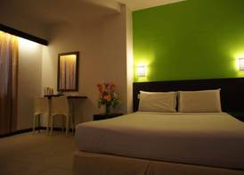 Meldrum Hotel 3