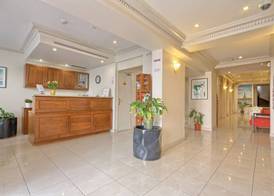 121 Paris Hotel 2