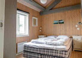 Lofoten Cottages by Nusfjord 2