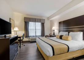 Best Western Plus Rockwall Inn & Suites 4