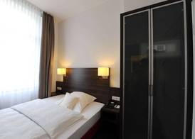 Best Western Hotel Kaiserhof 4