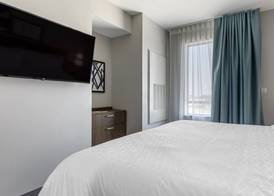 Staybridge Suites DALLAS - GRAND PRAIRIE by IHG 3