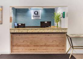 Quality Inn & Suites Raleigh Durham Airport 2