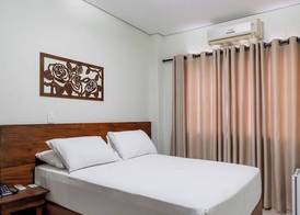 Romas Hotel 4
