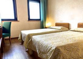 Hotel Ristorante SASSO 5