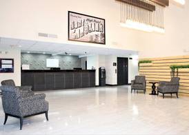 Super 8 by Wyndham High Point/Greensboro 2