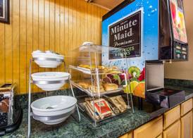 Econo Lodge Elizabeth City 4