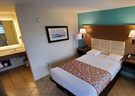 Beachside Resort Hotel 5