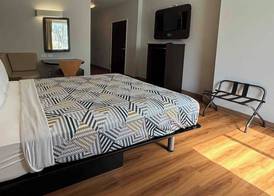 Motel 6-Weslaco, TX 4