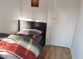 Langley Haven - 3 BR House 2