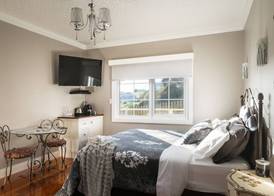 Noah's Stanley Luxury Bed and Breakfast 2