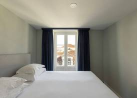 Esqina Apartments 2
