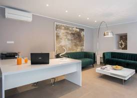 Boutique Rooms Mirabilis 2