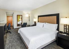 Holiday Inn Express & Suites JACKSONVILLE SE- MED CTR AREA by IHG 4