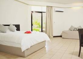 Hotel Oasis 5