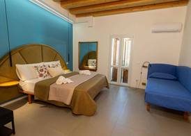 PANORMOS 91 Rooms & Terrace 3