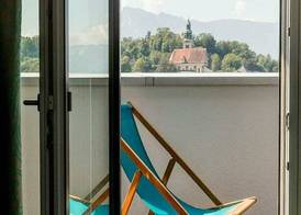 Motel One Salzburg-Mirabell 2