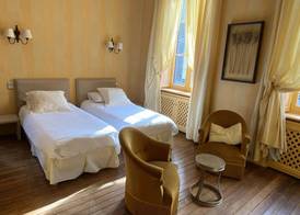 Demeure Saint Louis Historic manor, air-conditioned, free private parking, City 700m, WIFI, view 5