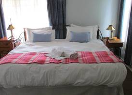 Acacia House Executive Suite 4
