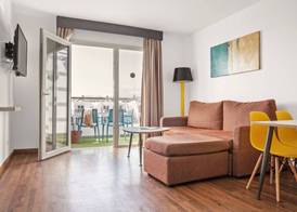 Hotel Plaza Palmeras 4
