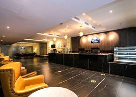 Days Hotel & Suites by Wyndham KL - Chan Sow Lin MRT or LRT 2
