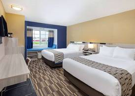 Microtel Inn & Suites by Wyndham Dry Ridge 5