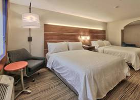 Holiday Inn Express & Suites PORTALES by IHG 3