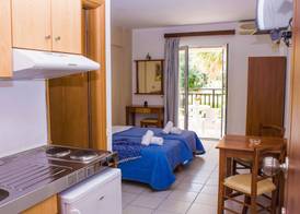 Sunshine Studios & Apartments 2