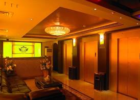 Phoenicia Grand Hotel 5