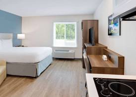WoodSpring Suites Daytona Beach Int'l Speedway 4