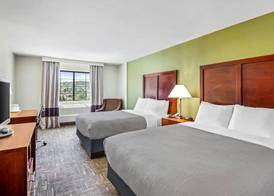 Quality Inn & Suites Vail Valley 4