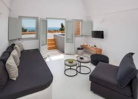 June Twenty Suites 3