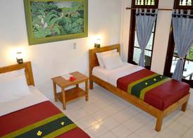 Hotel Flamboyan 4