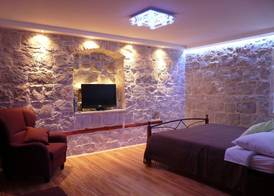 House Sandra 5