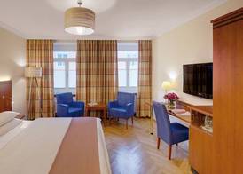 Alpen Hotel München 5