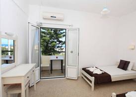 Iraklis Apartments 2