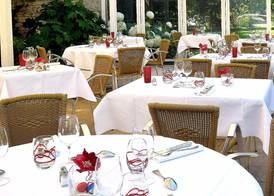 Logis Hôtel & Restaurant Le Cheval Blanc et Clovis 5