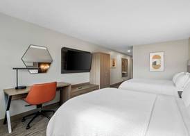 Holiday Inn Express & Suites OGDEN by IHG 3