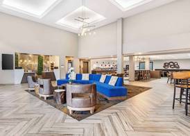 Best Western Plus Bourbonnais Hotel & Suites 2