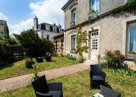Logis Hôtels Restaurant La Mère Hamard 3