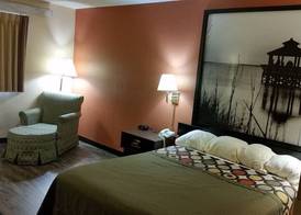 Super 8 by Wyndham Greenville 5
